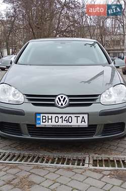 Хетчбек Volkswagen Golf 2004 в Одесі