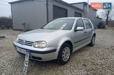 Хетчбек Volkswagen Golf 2003 в Збаражі