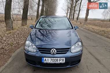 Хетчбек Volkswagen Golf 2004 в Бородянці