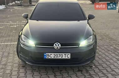 Хетчбек Volkswagen Golf 2013 в Львові