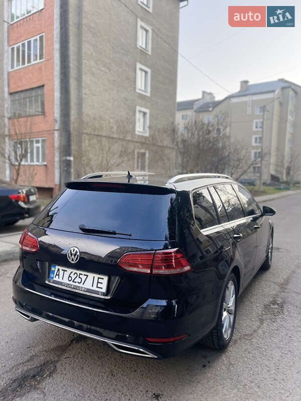 Универсал Volkswagen Golf 2019 в Ивано-Франковске