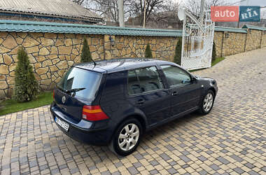 Хетчбек Volkswagen Golf 2003 в Могилів-Подільському