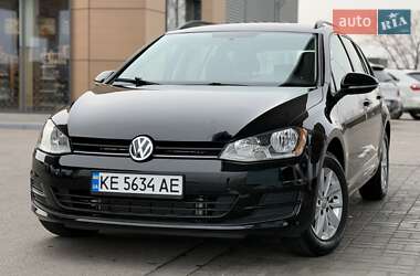 Универсал Volkswagen Golf 2015 в Днепре