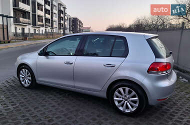 Хетчбек Volkswagen Golf 2009 в Луцьку