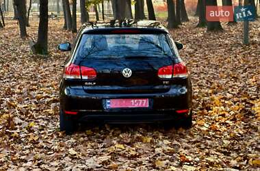 Хетчбек Volkswagen Golf 2012 в Калуші