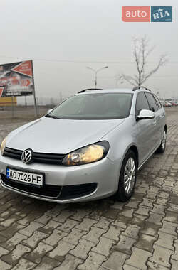 Універсал Volkswagen Golf 2011 в Хусті