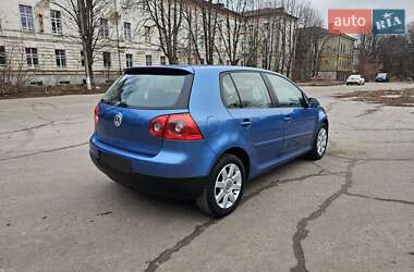 Хетчбек Volkswagen Golf 2004 в Харкові