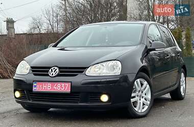 Хетчбек Volkswagen Golf 2007 в Рівному