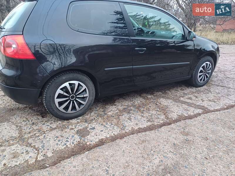 Хэтчбек Volkswagen Golf 2007 в Ананьеве