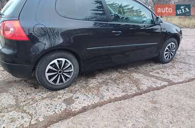 Хэтчбек Volkswagen Golf 2007 в 