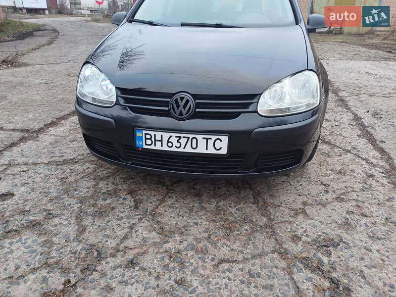Хэтчбек Volkswagen Golf 2007 в Ананьеве