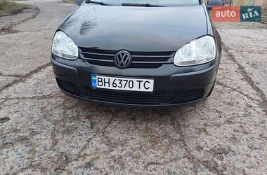 Хэтчбек Volkswagen Golf 2007 в 