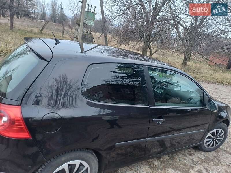 Хэтчбек Volkswagen Golf 2007 в Ананьеве