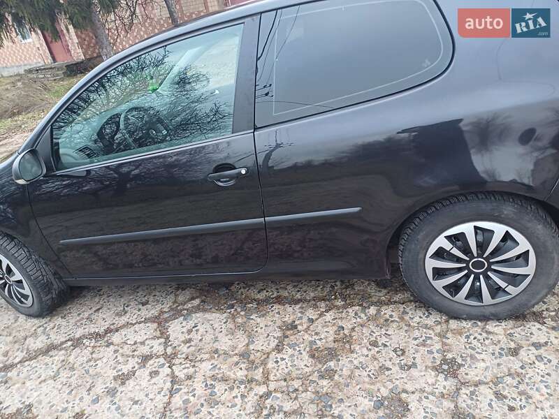 Хэтчбек Volkswagen Golf 2007 в Ананьеве