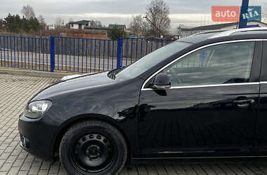 Універсал Volkswagen Golf 2011 в 