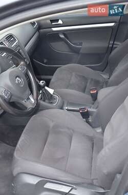 Универсал Volkswagen Golf 2010 в Черкассах