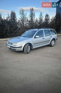 Універсал Volkswagen Golf 2000 в Турійську