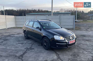 Універсал Volkswagen Golf 2009 в Радивиліві