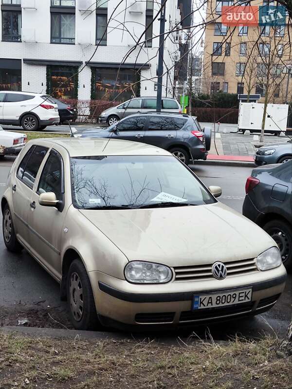 Volkswagen Golf 2001