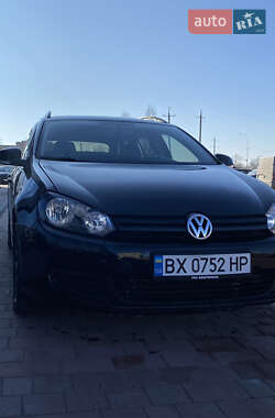 Универсал Volkswagen Golf 2010 в 