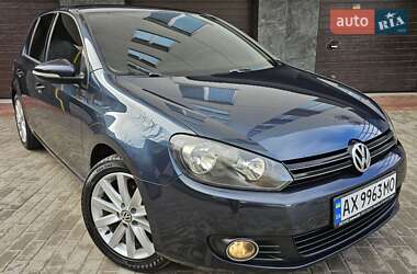 Хэтчбек Volkswagen Golf 2009 в Тернополе