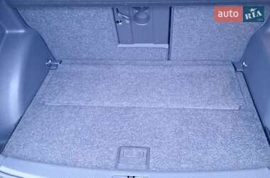 Хетчбек Volkswagen Golf 2006 в 