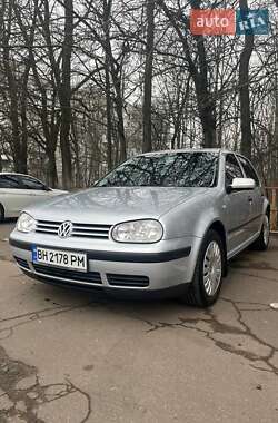 Хетчбек Volkswagen Golf 2000 в Одесі