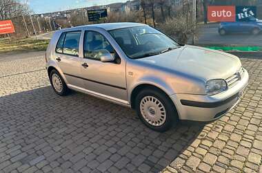 Хэтчбек Volkswagen Golf 2000 в Трускавце