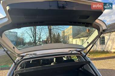 Хэтчбек Volkswagen Golf 2000 в Трускавце