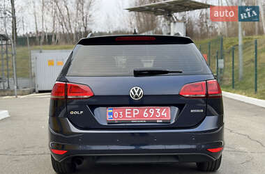 Універсал Volkswagen Golf 2014 в Ірпені