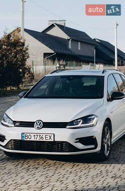 Универсал Volkswagen Golf 2017 в 