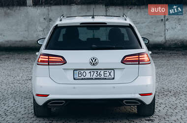 Универсал Volkswagen Golf 2017 в 