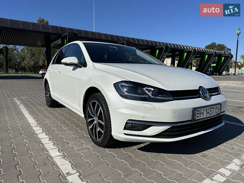 Хэтчбек Volkswagen Golf 2020 в Одессе