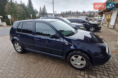 Хэтчбек Volkswagen Golf 1998 в Рахове