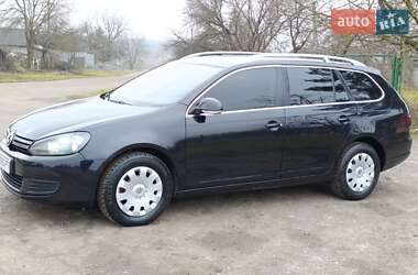 Универсал Volkswagen Golf 2011 в 