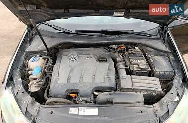 Универсал Volkswagen Golf 2011 в 