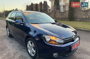 Универсал Volkswagen Golf 2011 в Ровно