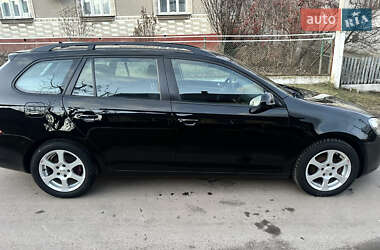 Універсал Volkswagen Golf 2010 в Луцьку