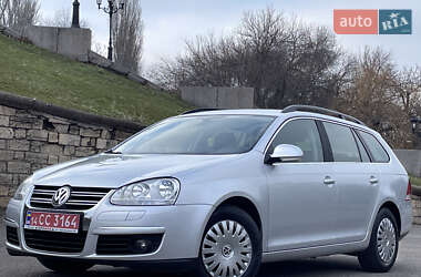 Універсал Volkswagen Golf 2008 в Миколаєві