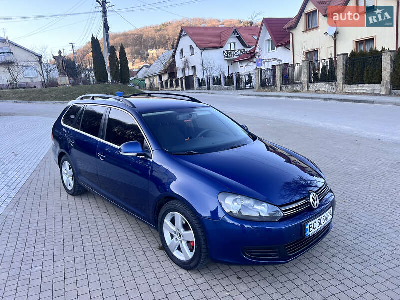 Универсал Volkswagen Golf 2011 в Львове