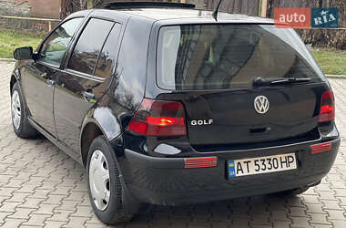 Хэтчбек Volkswagen Golf 1998 в 