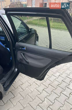 Хэтчбек Volkswagen Golf 1998 в 