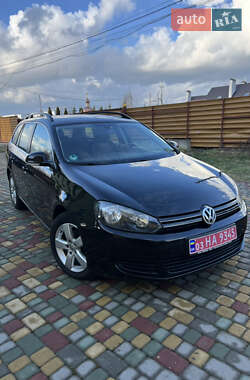 Универсал Volkswagen Golf 2011 в Львове