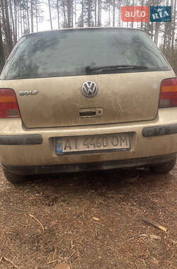 Хетчбек Volkswagen Golf 2002 в Чернігові