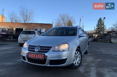 Універсал Volkswagen Golf 2009 в Луцьку