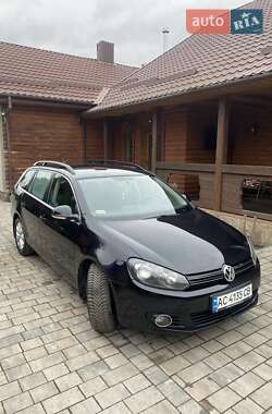 Универсал Volkswagen Golf 2010 в Луцке