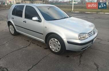 Хетчбек Volkswagen Golf 2000 в Гадячі