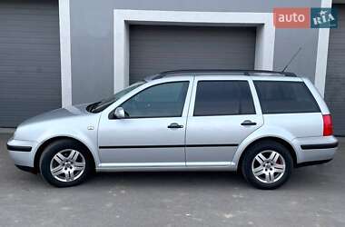 Універсал Volkswagen Golf 2000 в 