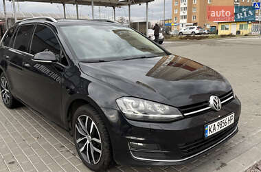 Універсал Volkswagen Golf 2015 в Києві