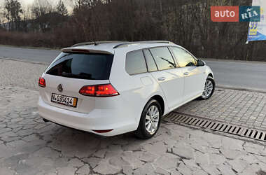 Универсал Volkswagen Golf 2013 в Сваляве